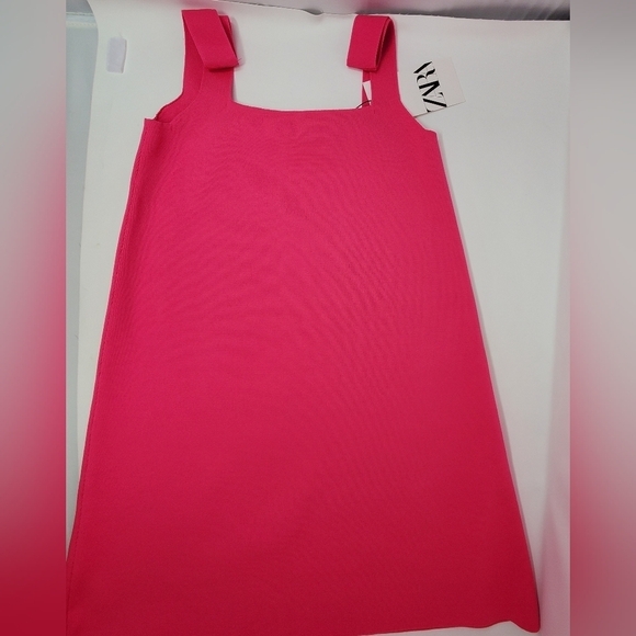 NWT- ZARA- Hot Pink Shift Style Tank Top- Women- Size Small - Picture 9 of 10